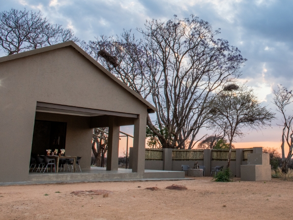 Exterior of the barnhouse accomodation